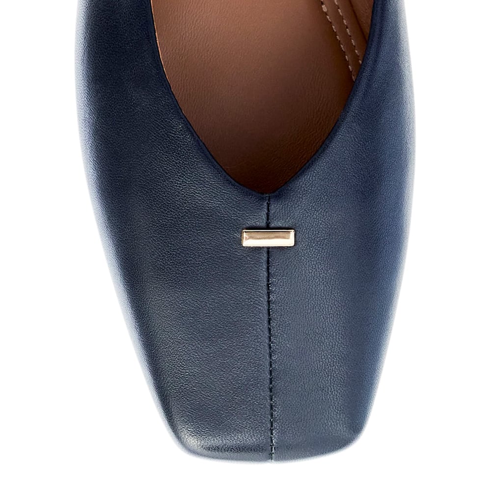 Pearl Ballet Flat in Navy Leather
