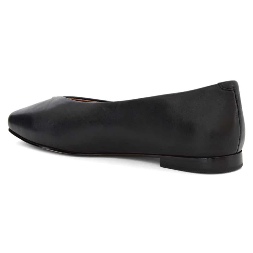 Piazza Ballet Flat in Black Leather