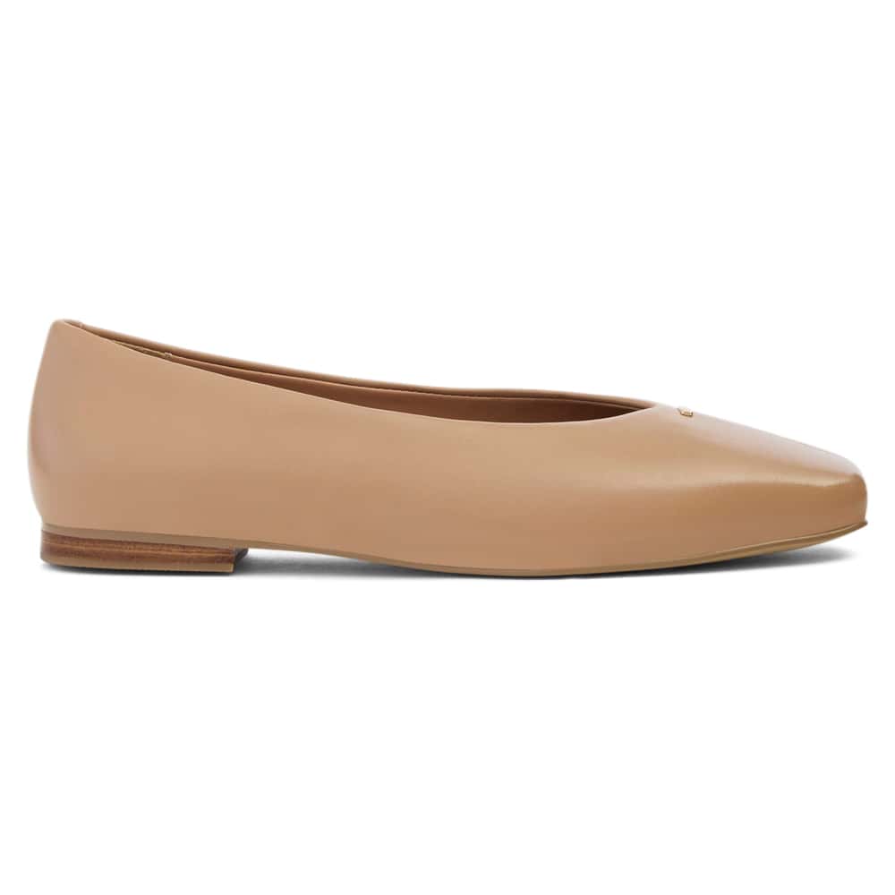 Piazza Ballet Flat in Nude Leather