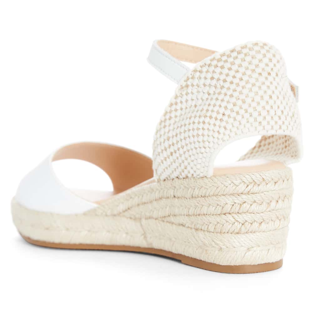 Regina Wedge in White Leather