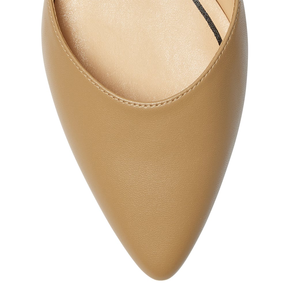 Renee Heel in Camel Leather
