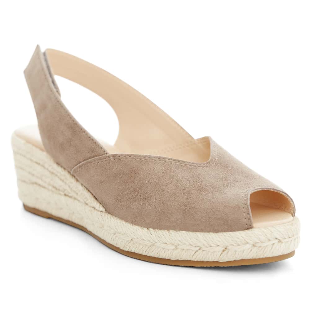 Rowena Wedge in Taupe