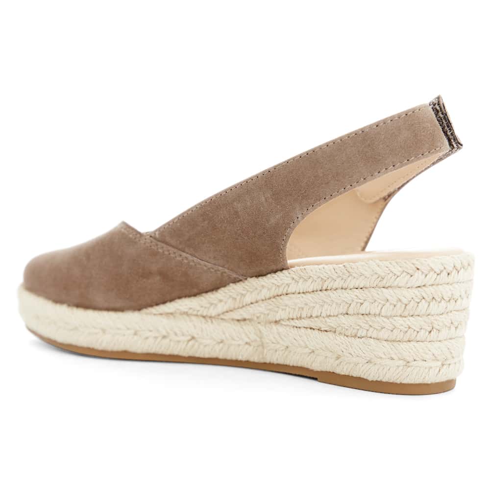 Rowena Wedge in Taupe