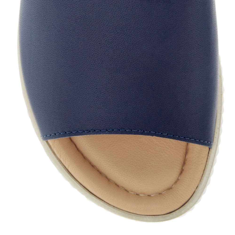 Safari Sandal in Navy Leather
