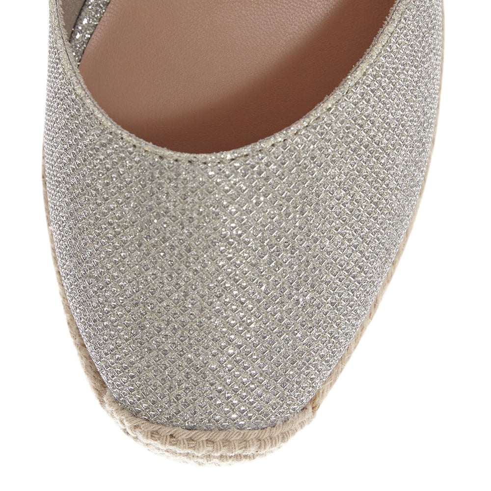 Santos Wedge in Silver Raffia