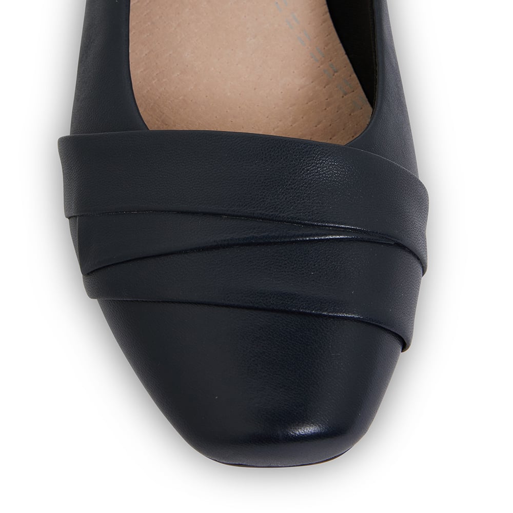 Saturn Heel in Navy Leather