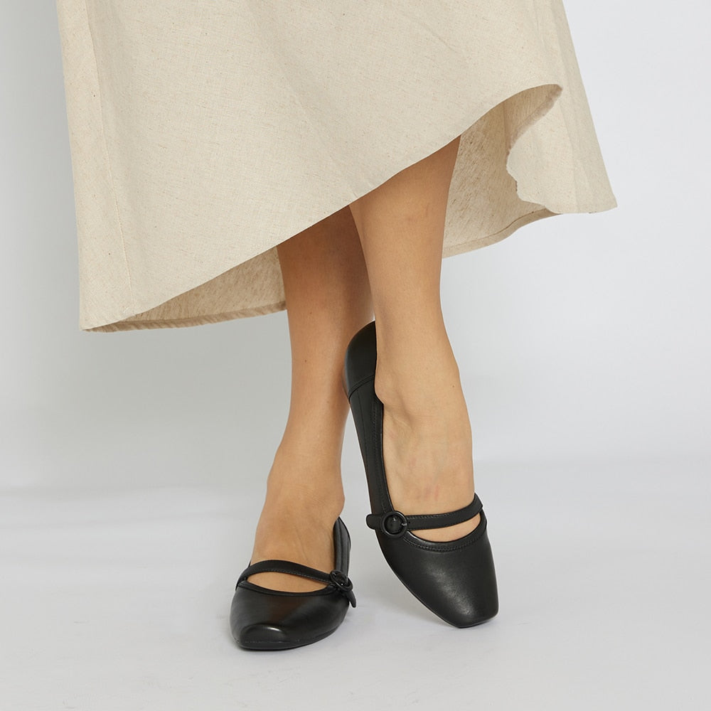 Savoy Heel in Black Leather