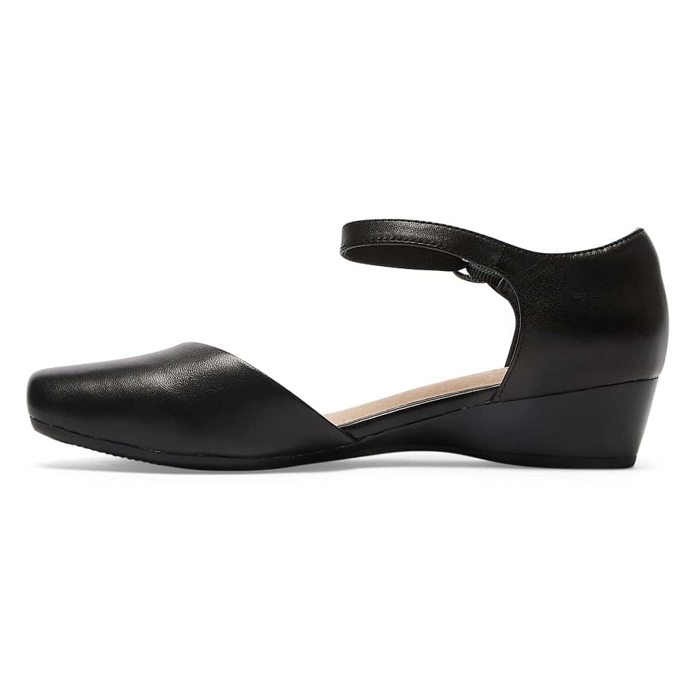 Sequel Ballet Flat in Black Leather