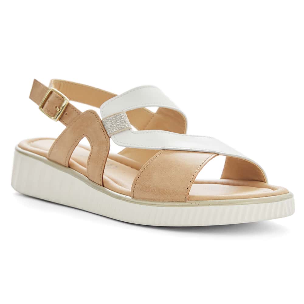 Solo Wedge in Camel Glove/white Leather
