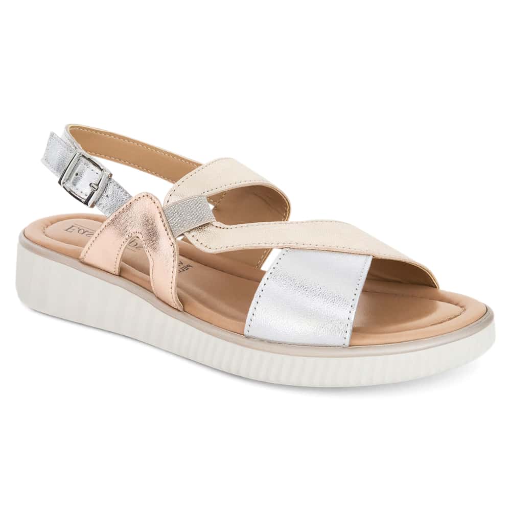 Solo Wedge in Metallic Leather