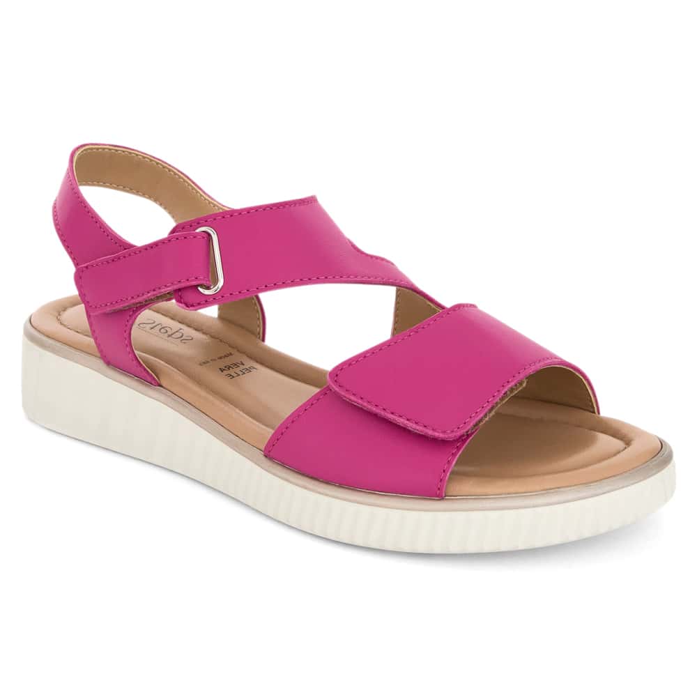 Soraya Wedge in Pink Leather