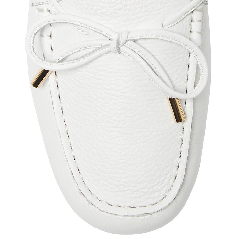 Tango Loafer in White Leather
