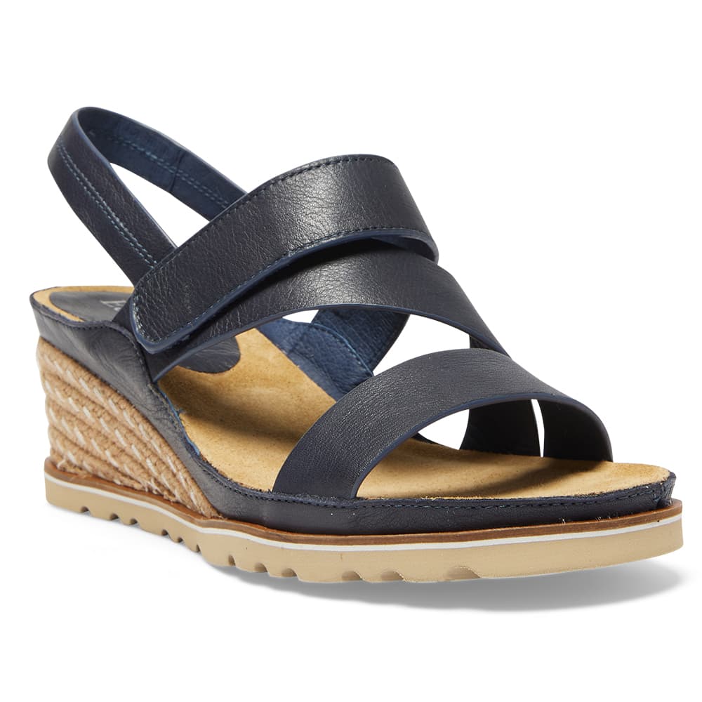 Tosca Wedge in Navy Leather
