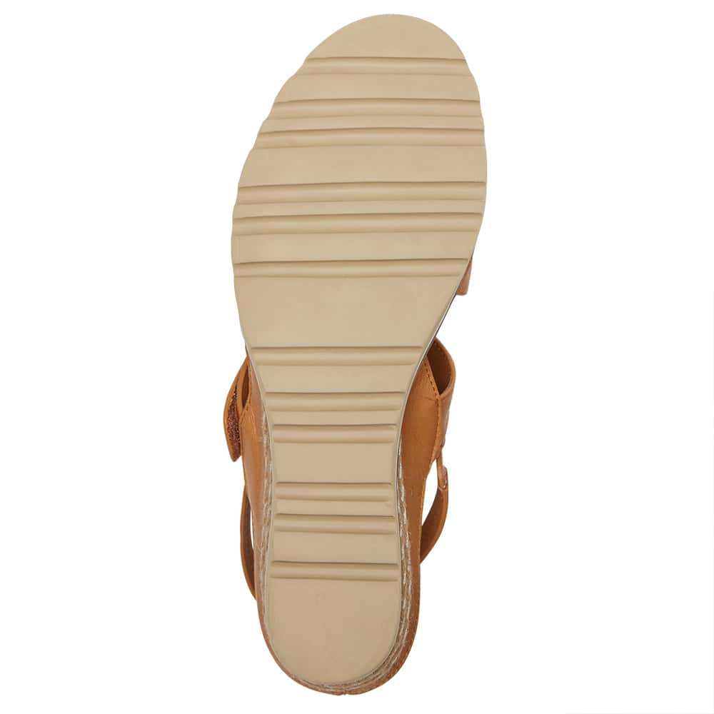 Tosca Wedge in Tan Leather