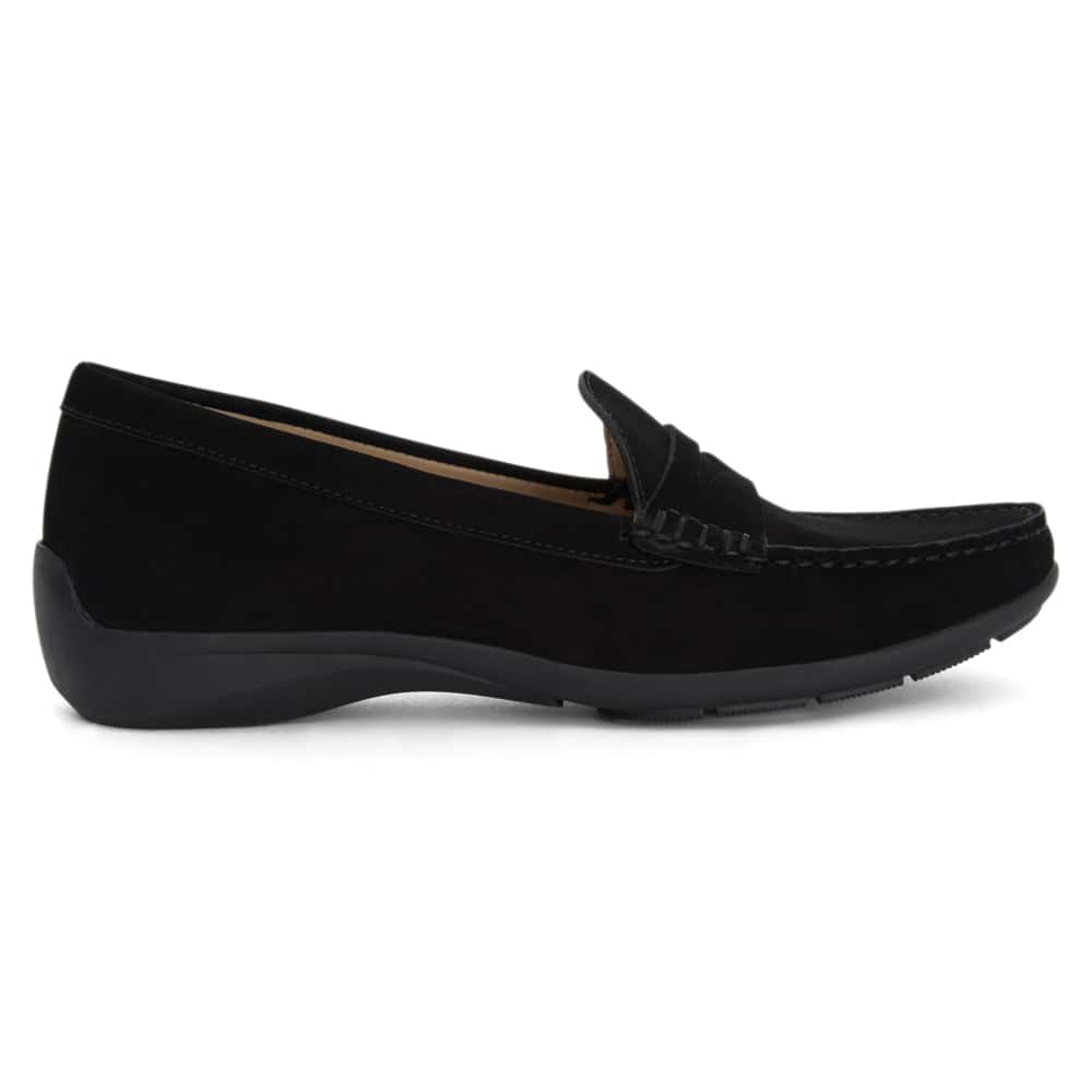 Travis Loafer in Black Nubuck