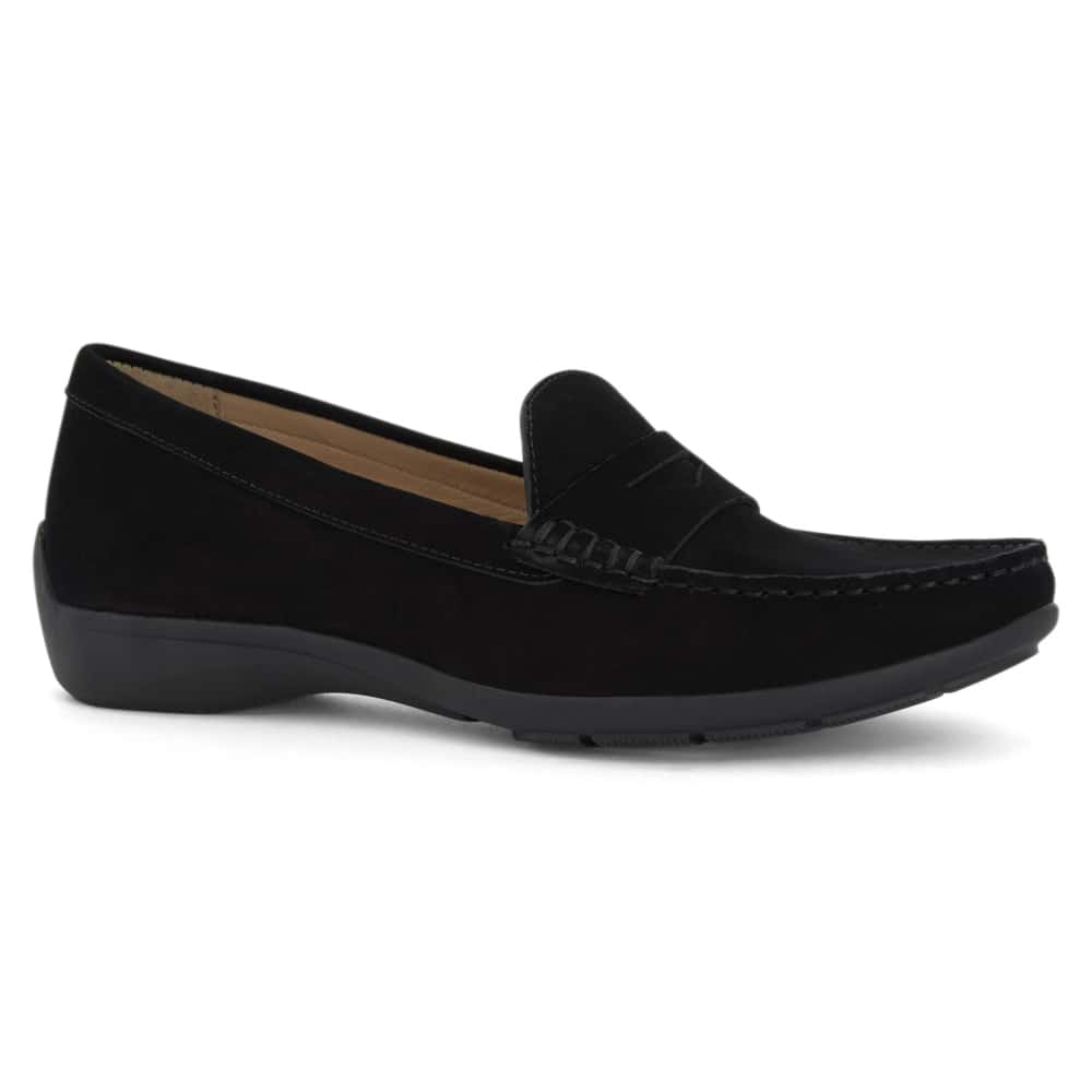 Travis Loafer in Black Nubuck