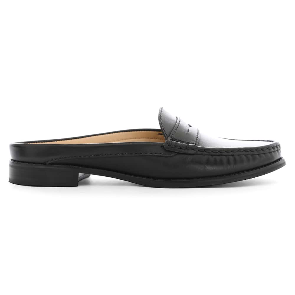 Tudor Loafer in Black Leather