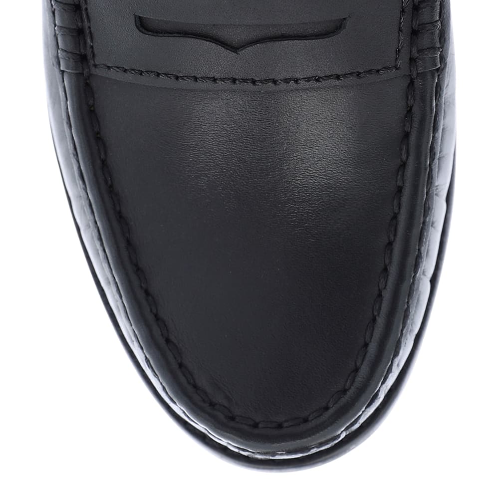 Tudor Loafer in Black Leather
