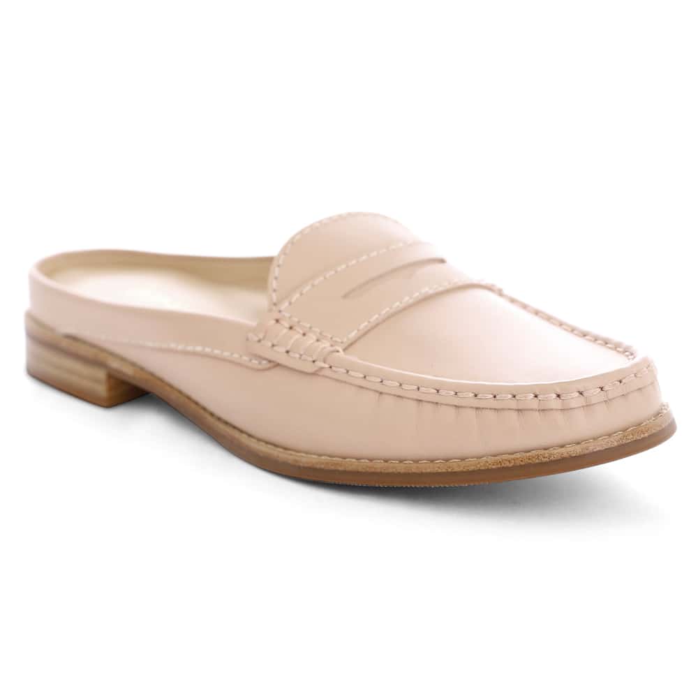 Tudor Loafer in Blush Leather