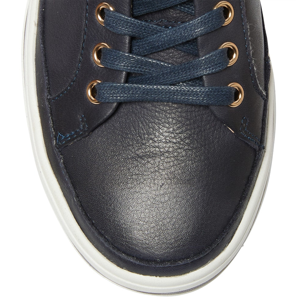 Uruguay Sneaker in Navy Leather