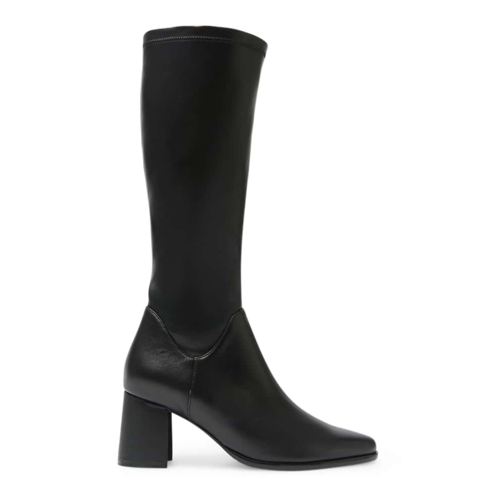 Altona Boot in Black Leather