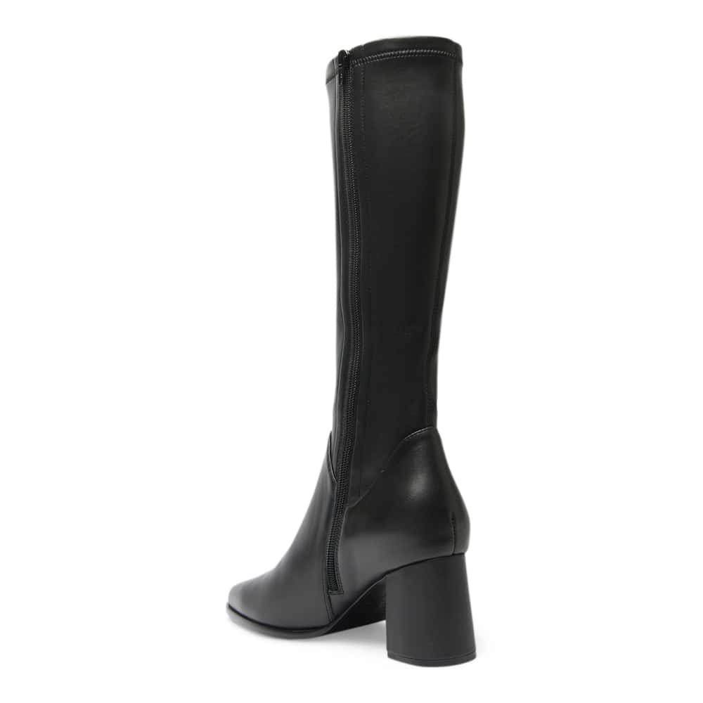 Altona Boot in Black Leather