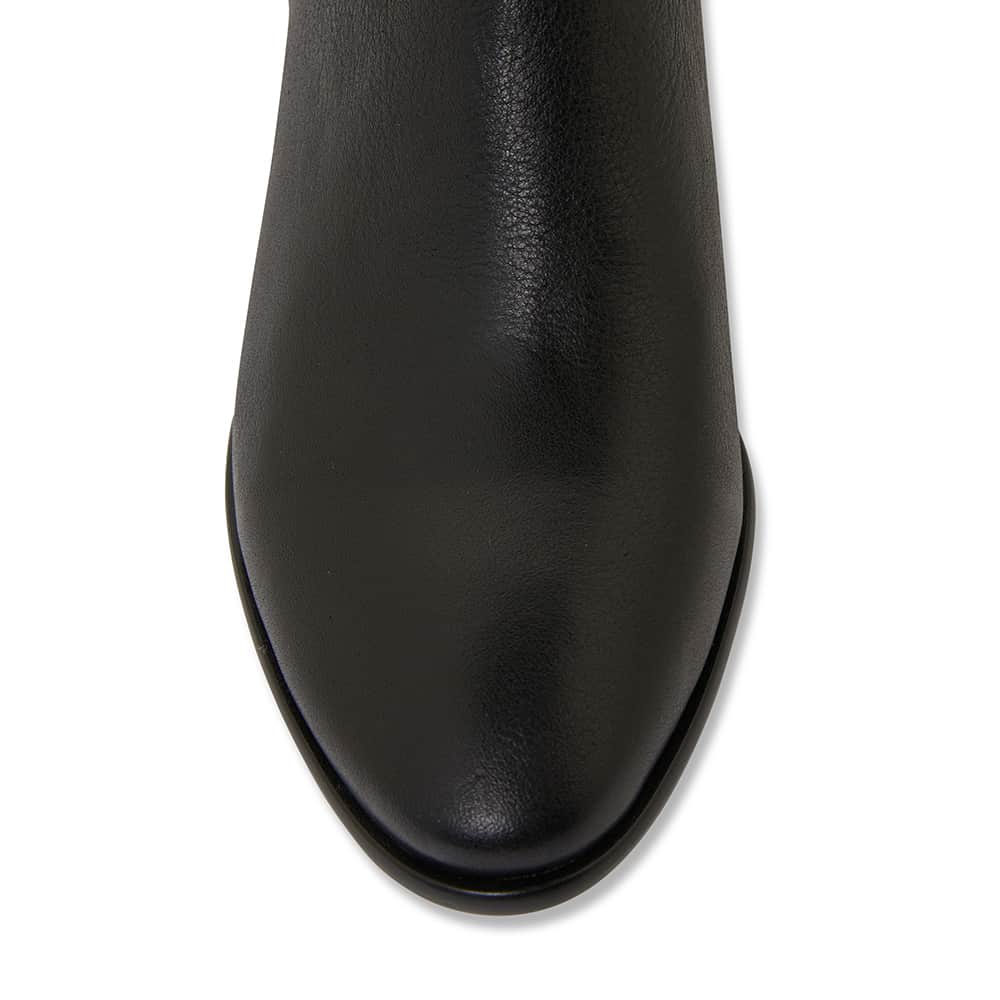 Astor Boot in Black Leather