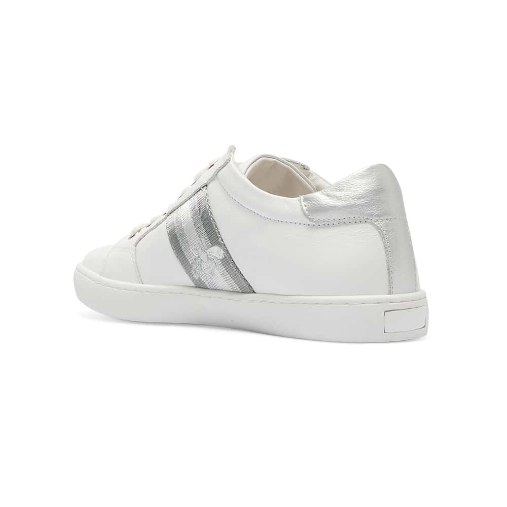 Belem Sneaker in White And Silver Leather