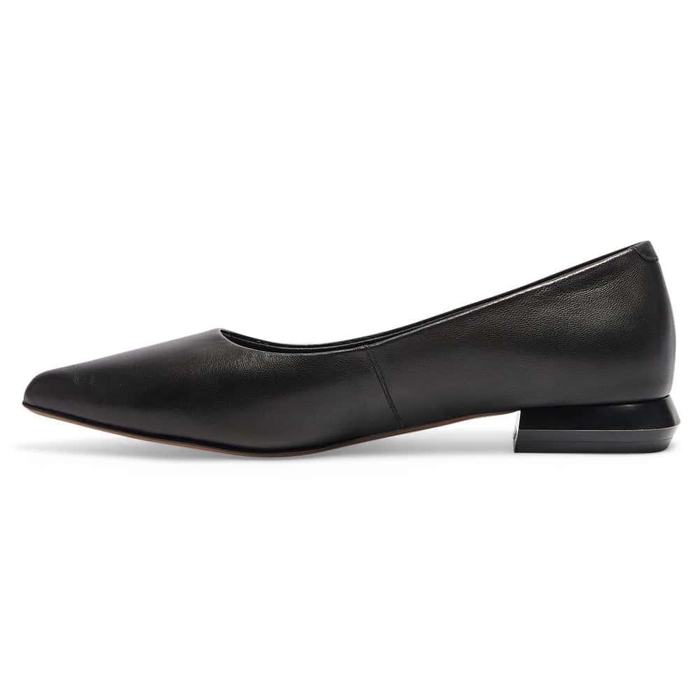 Cassie Ballet Flat in Black Leather
