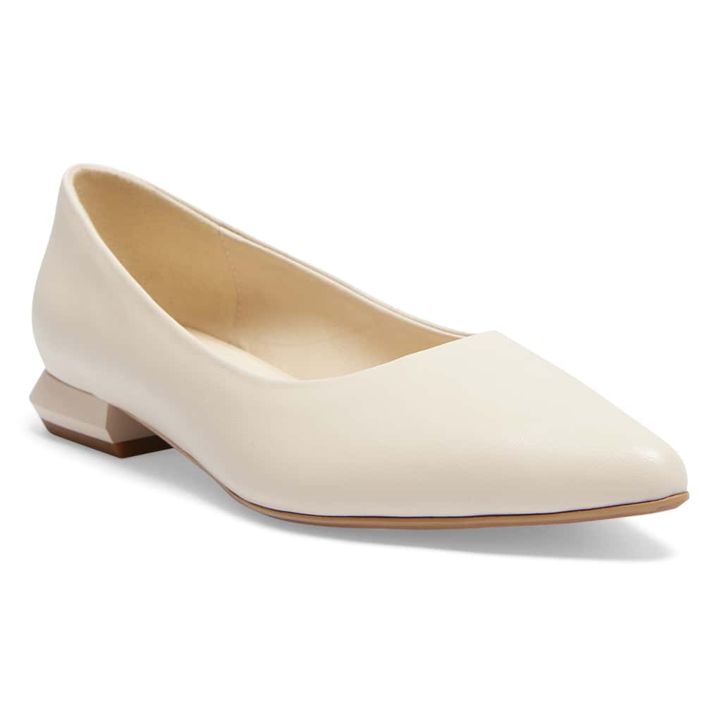 Cassie Ballet Flat in Ivory Leather