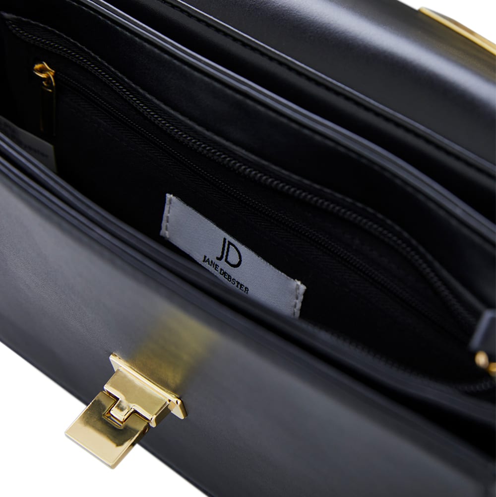 Dolly Bag in Black Smooth