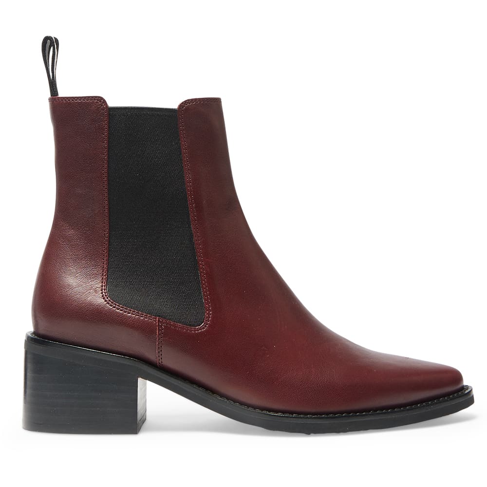Federal Boot in Wine   Leather