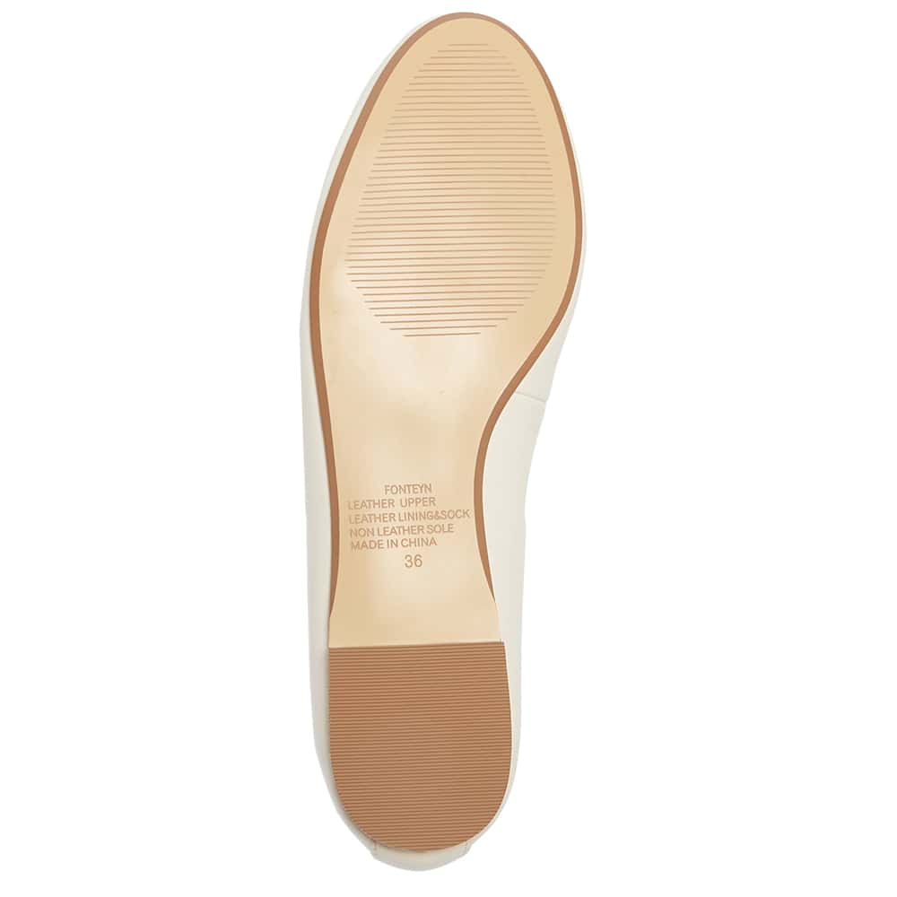 Fonteyn Ballet Flat in Ivory Leather