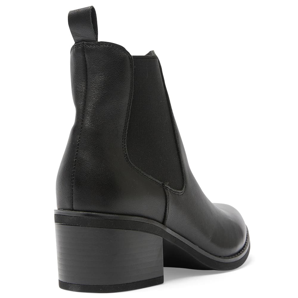 Franklin Boot in Black Leather