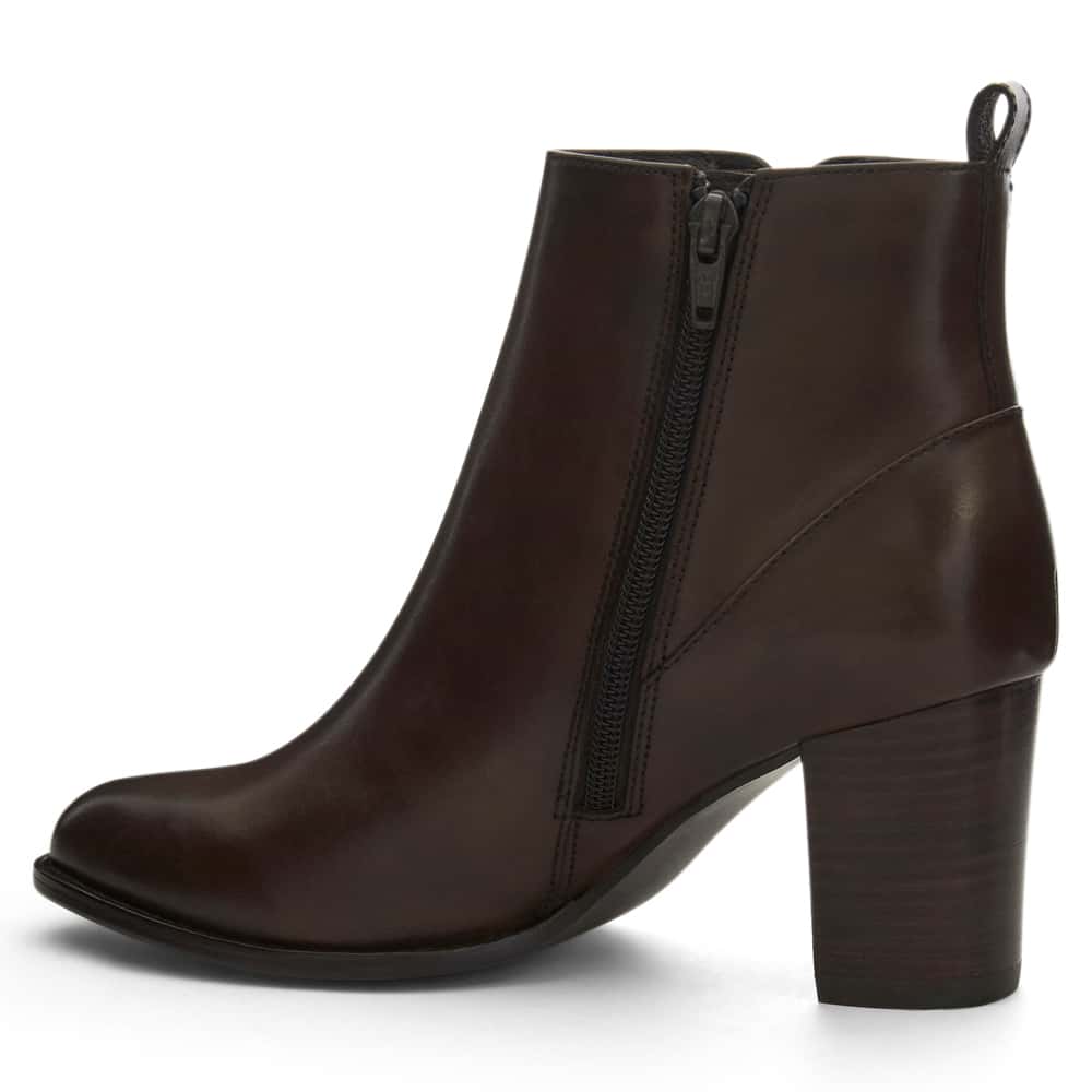 Geronimo Boot in Chocolate  Leather