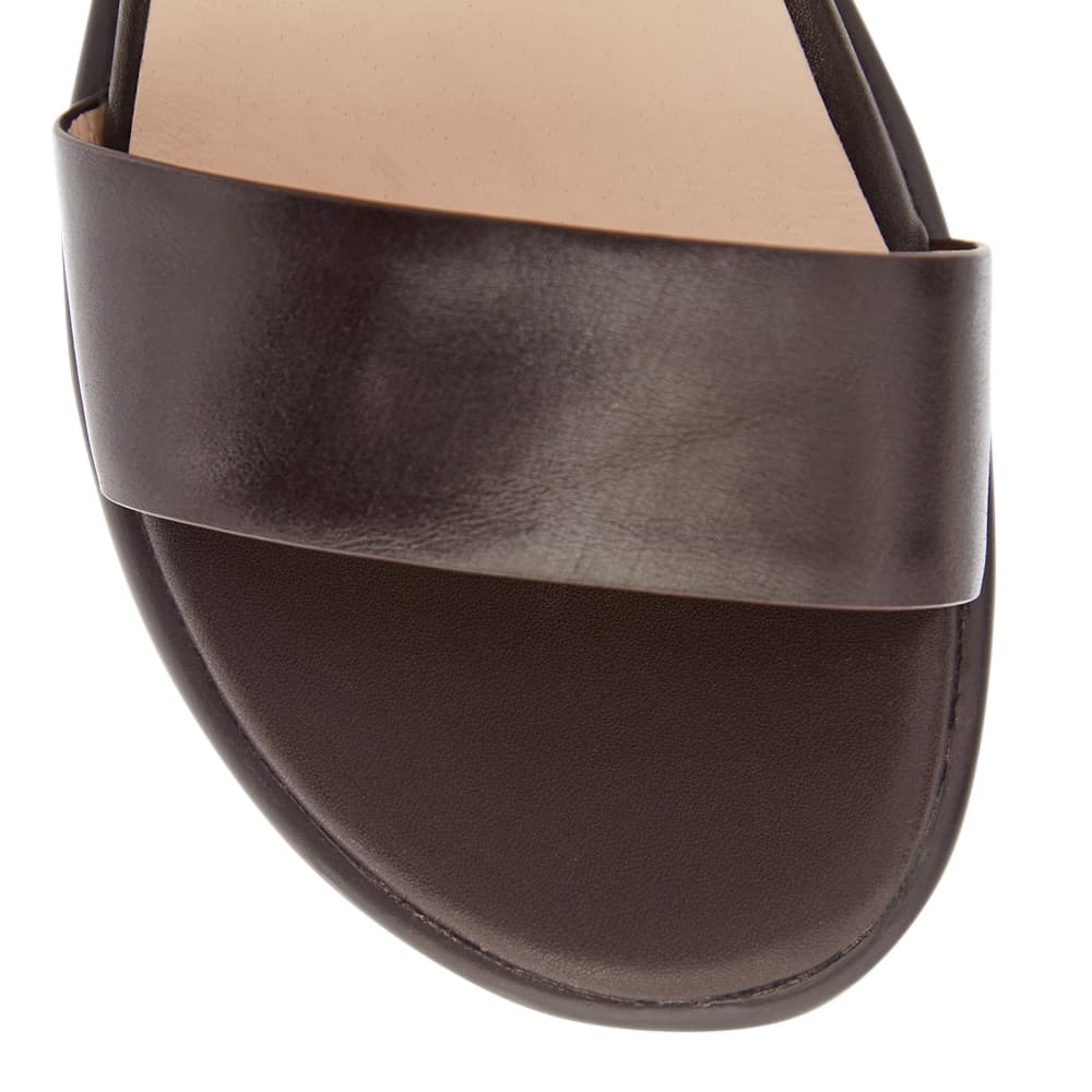 Indiana Wedge in Chocolate Glove Leather