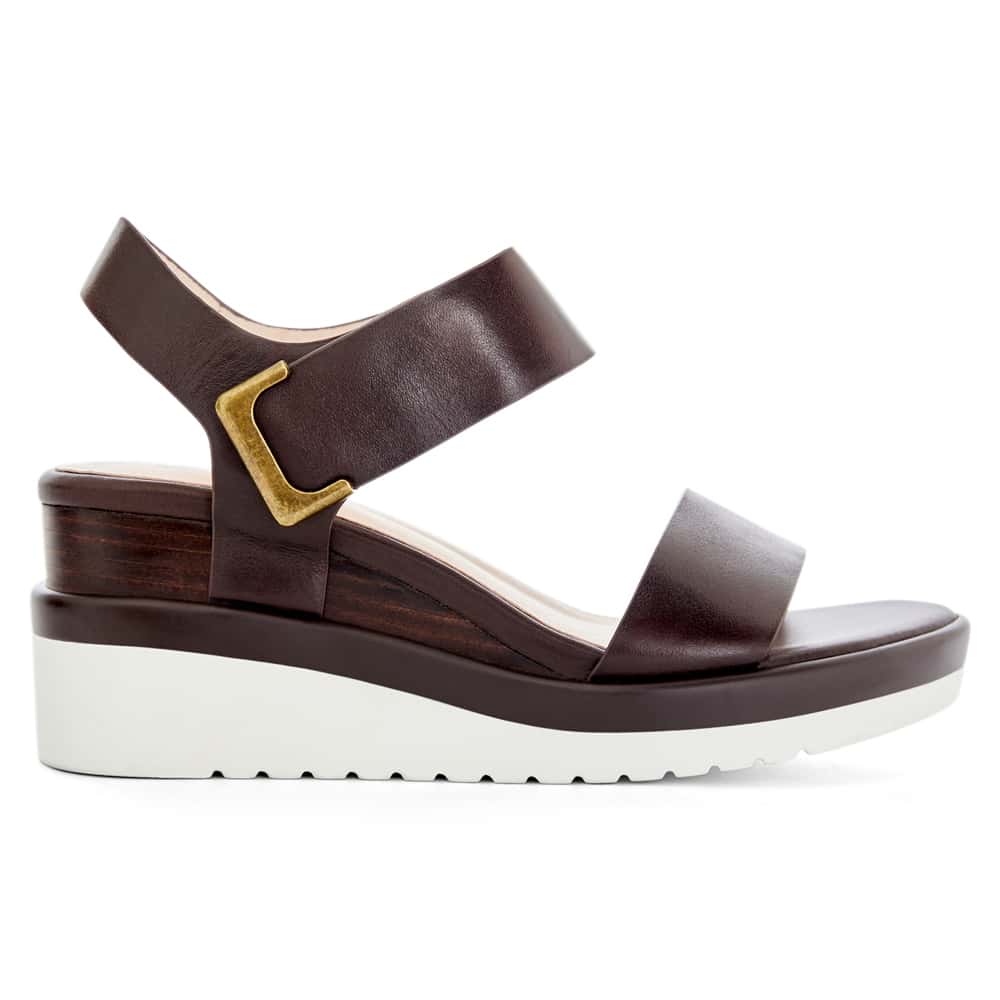 Iris Wedge in Chocolate Glove Leather