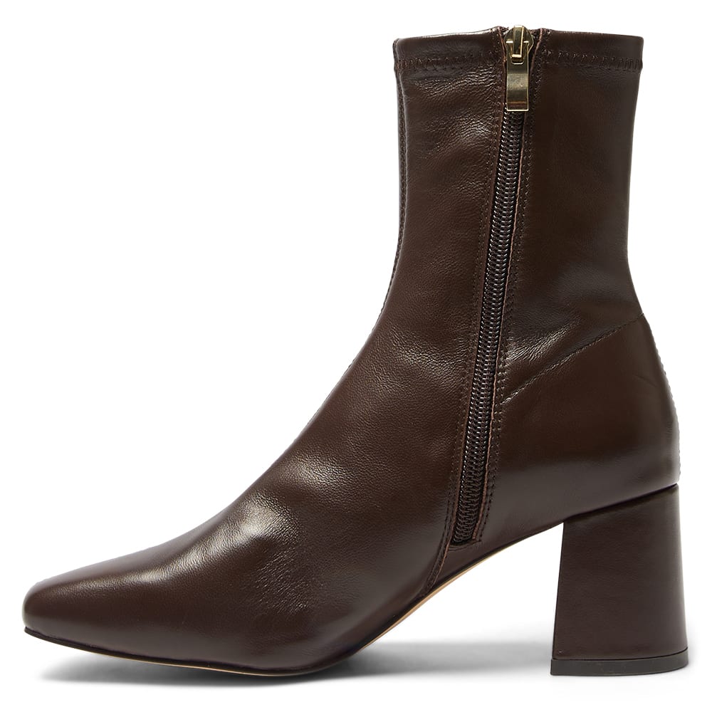 Lantana Boot in Chocolate Stretch Glove Leather