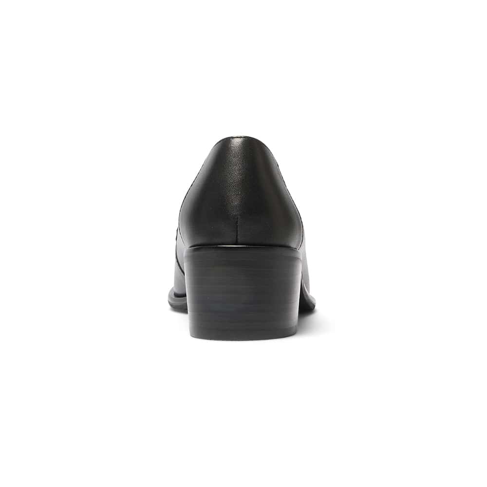 Lincoln Loafer in Black Leather