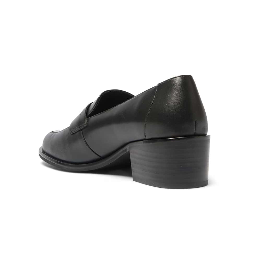 Lincoln Loafer in Black Leather