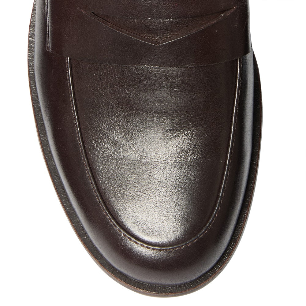 Lincoln Loafer in Chocolate Glove Leather