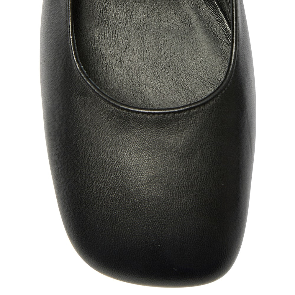 Lottie Heel in Black Leather