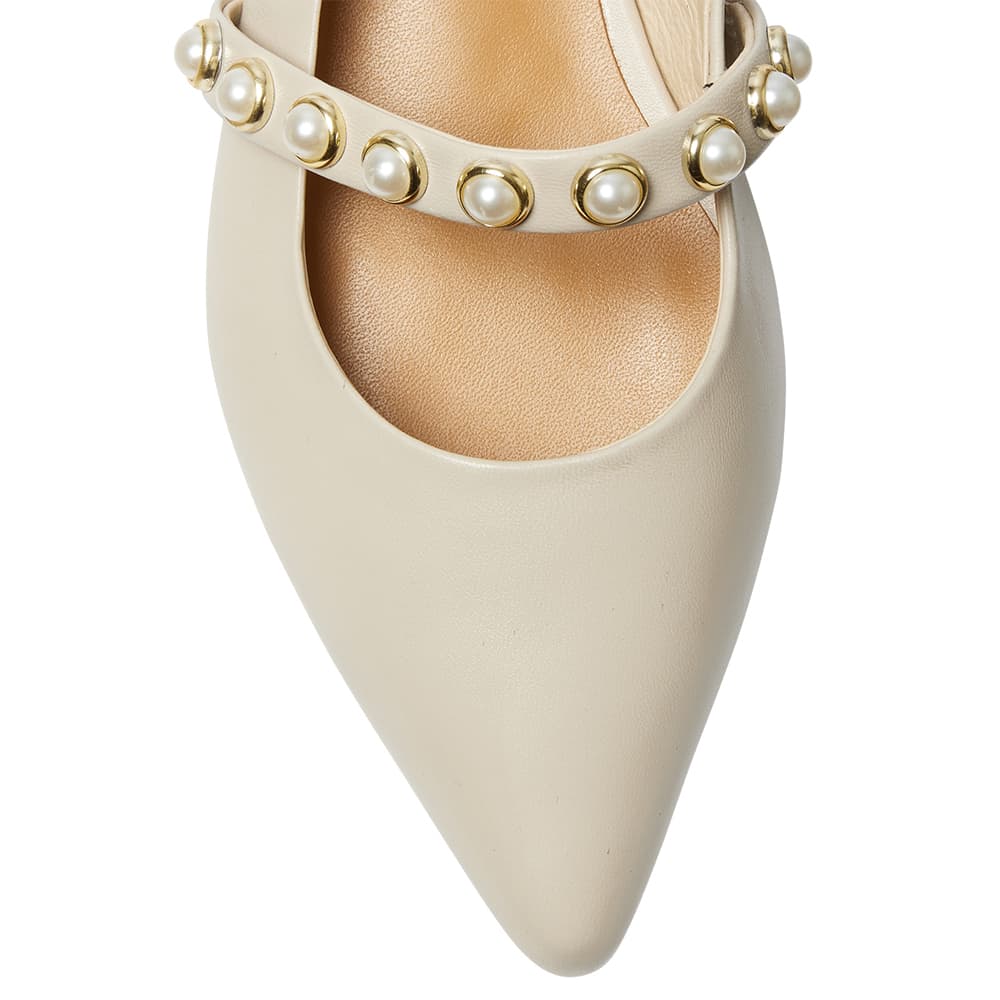 Opal Flat in Ivory Leather