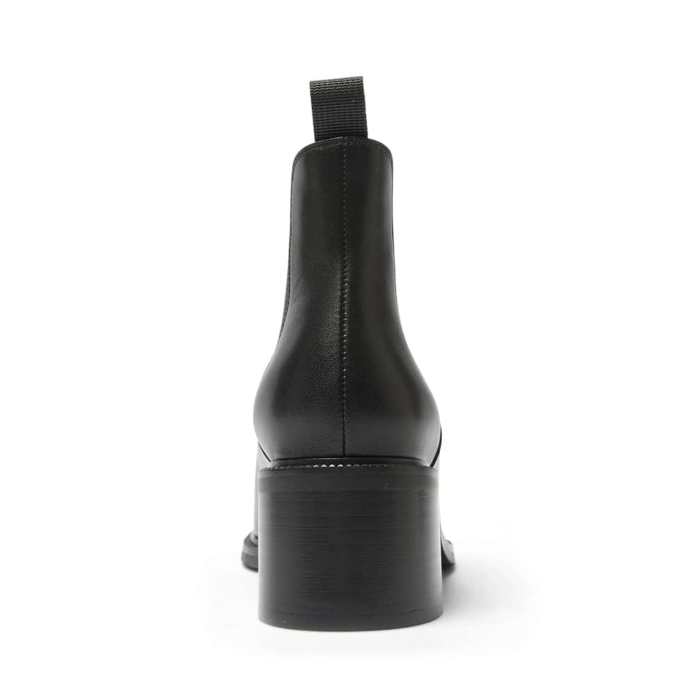 Oxford Boot in Black Leather