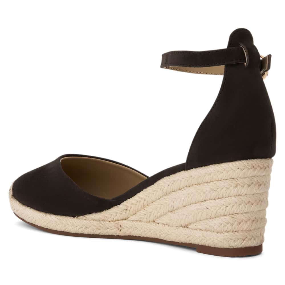 Peru Wedge in Chocolate  Suede