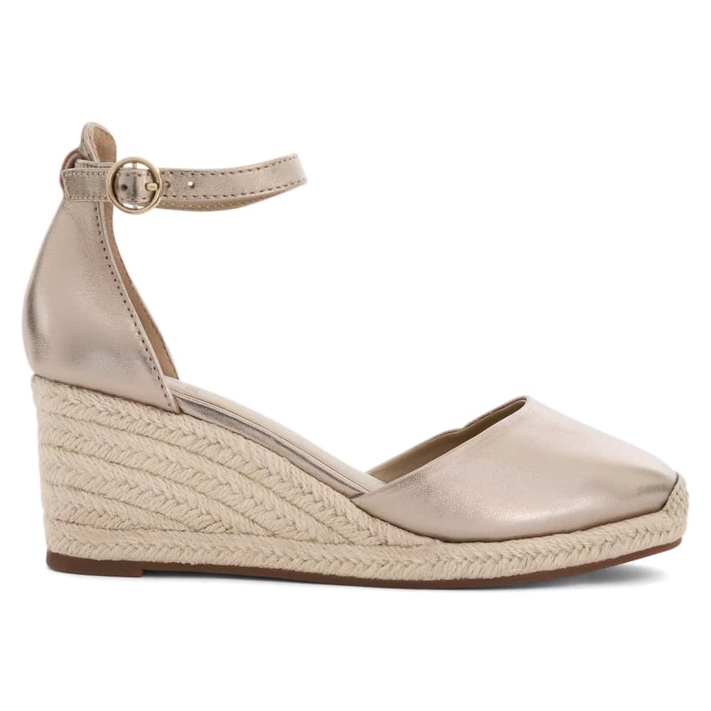 Peru Wedge in Gold Metallic Leather