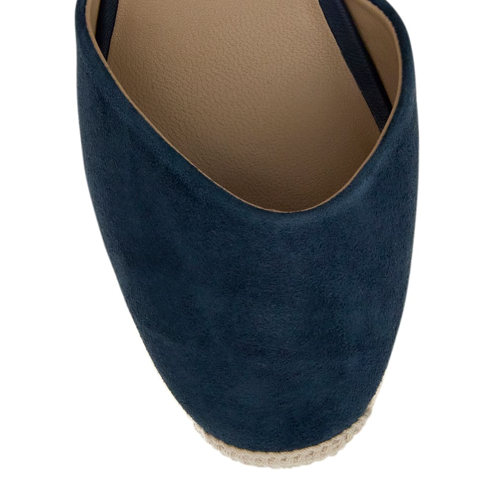 Peru Wedge in Navy Suede