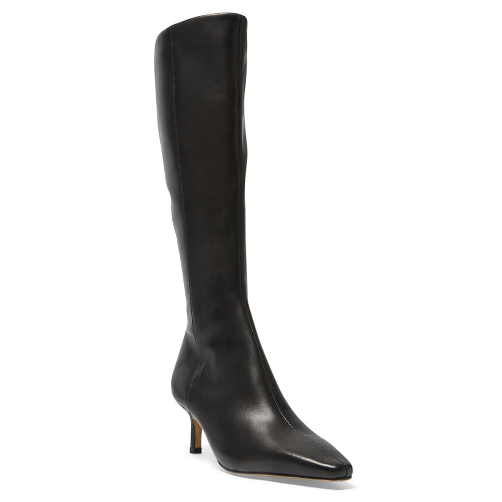 Roulette Boot in Black Leather