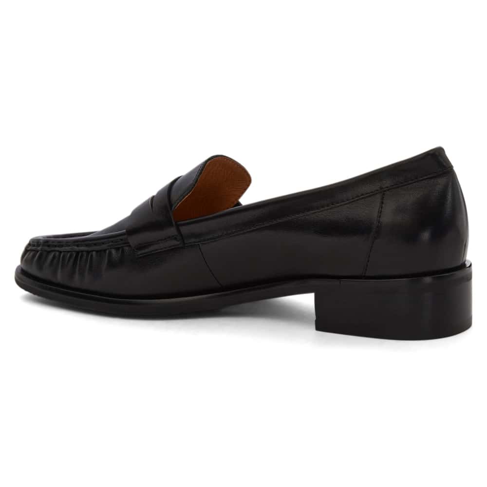 Turner Loafer in Black Leather