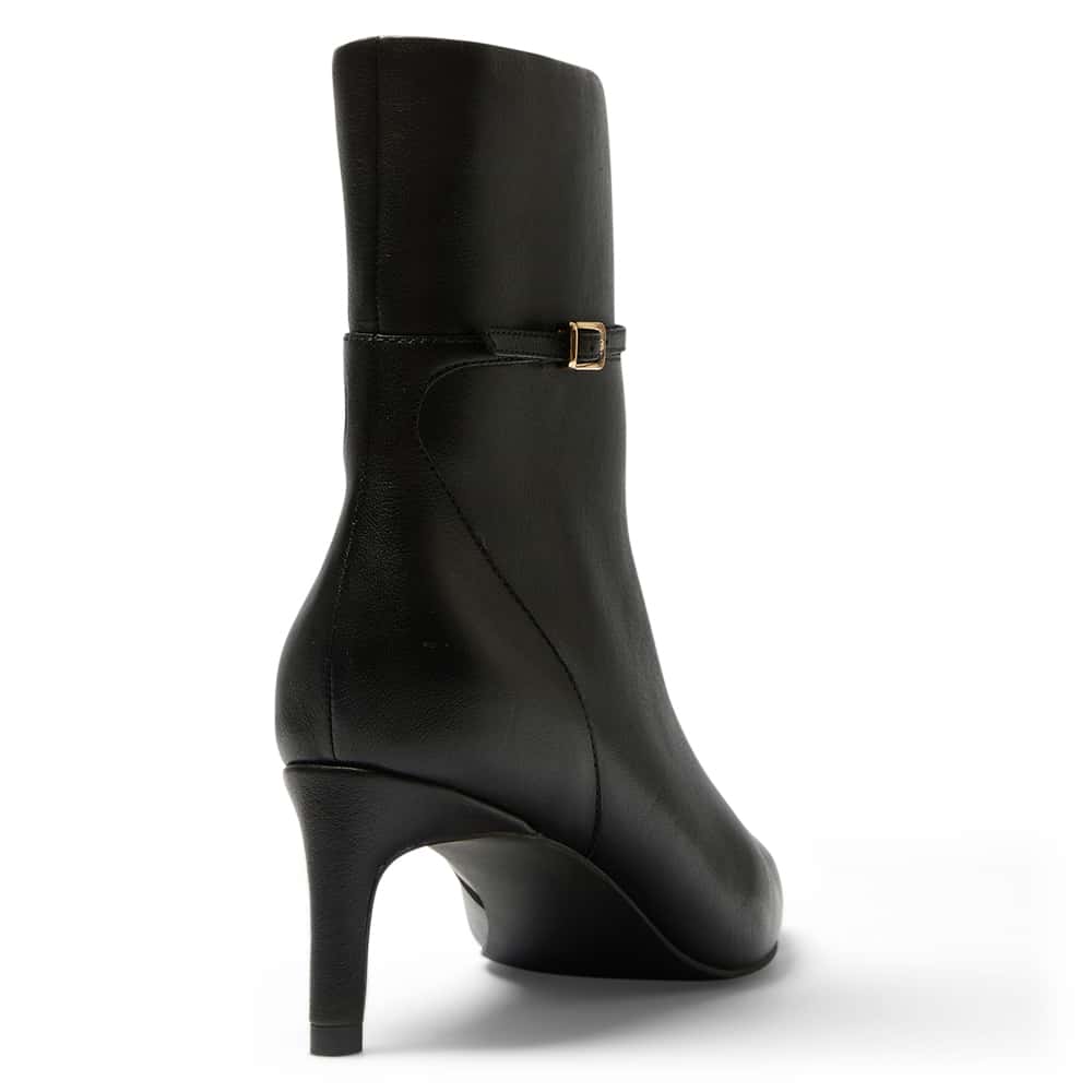 Urgent Boot in Black Leather